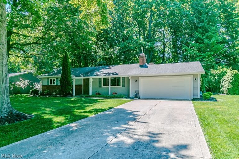 8688 Marjory Drive, Mentor, OH - Photo 4