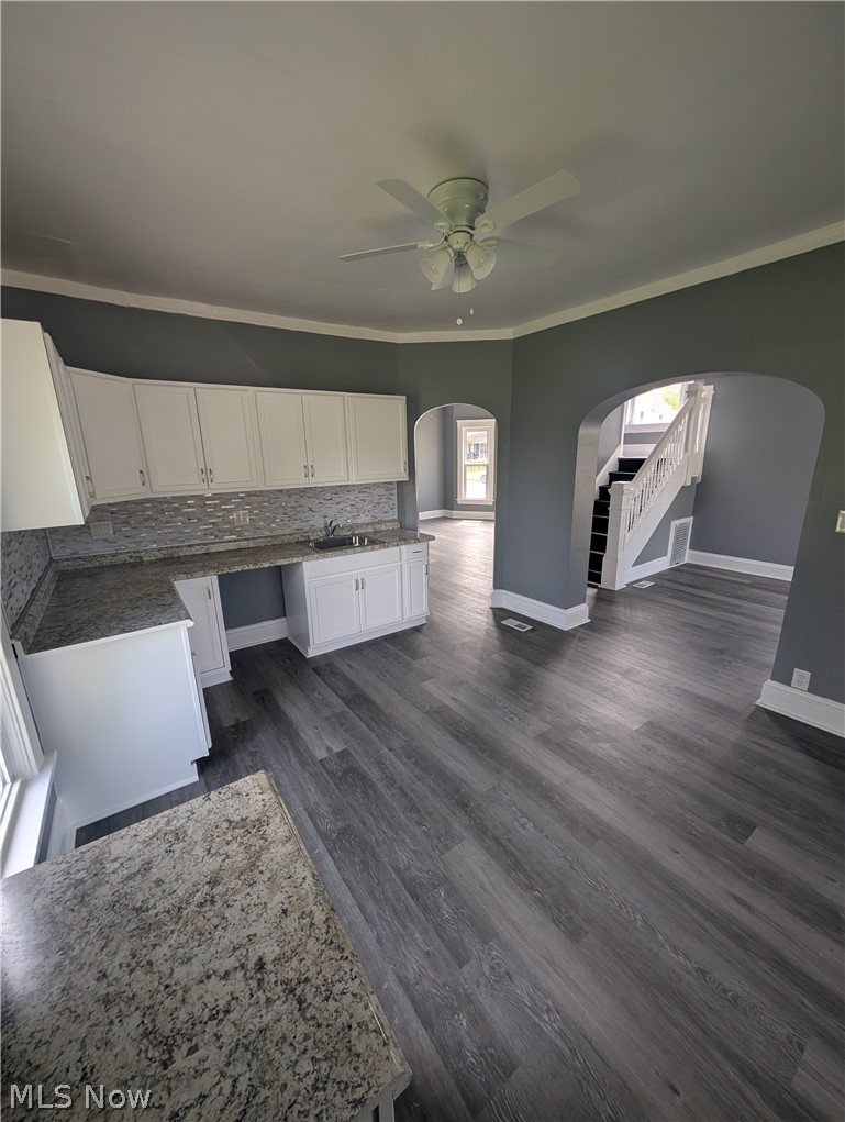 969 Washington Avenue, Lorain, OH - Photo 4