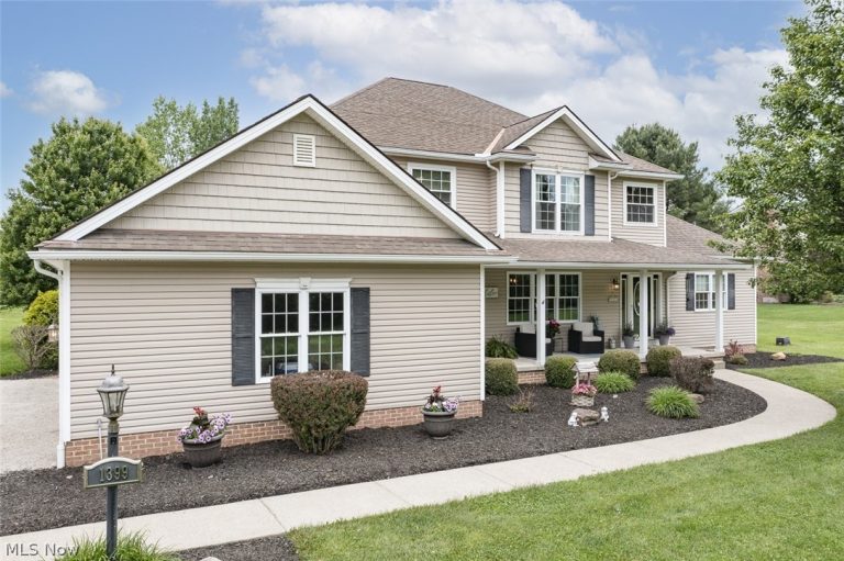 1399 Wilbur Road, Medina, OH - Photo 2