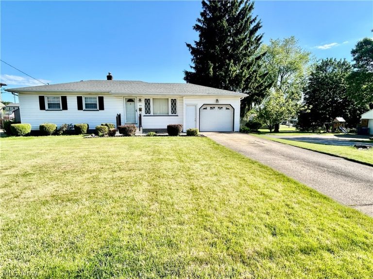 501 Edison Street, Struthers, OH, 44471