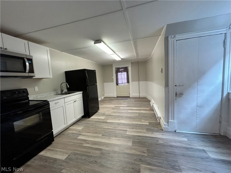 102 3rd Street, Toronto, OH - Photo 5
