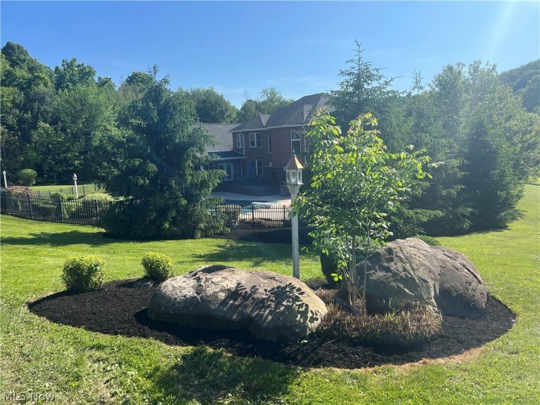 4182 Roemer Drive, Dover, OH - Photo 5