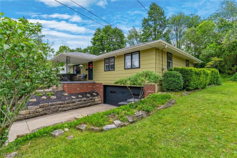 3781 Baymar Drive, Youngstown, OH - Photo 4
