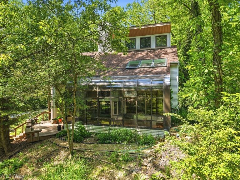 265 Ravenna Street, Hudson, OH, 44236