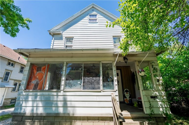 1223 Wilbeth Road, Akron, OH - Photo 3