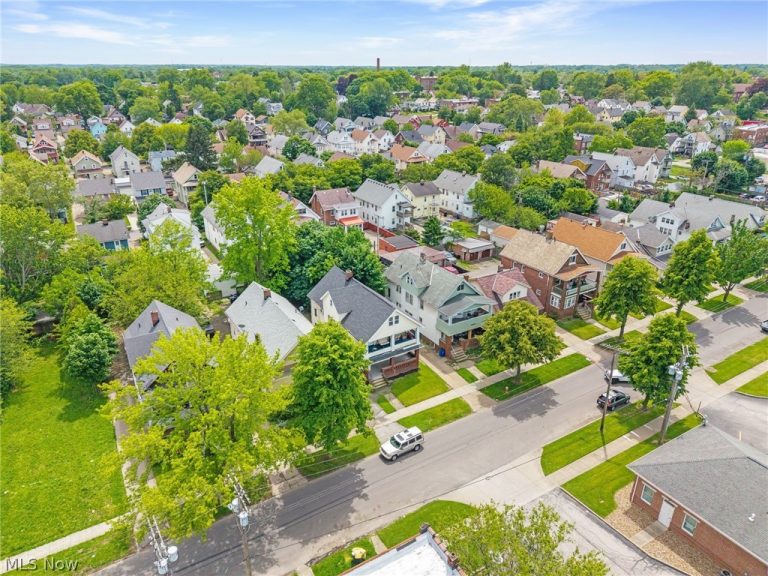 10711 Joan Avenue, Cleveland, OH - Photo 4