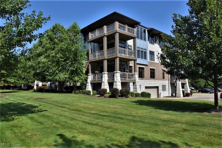 1403 Copper #307, Cleveland Heights, OH - Photo 3