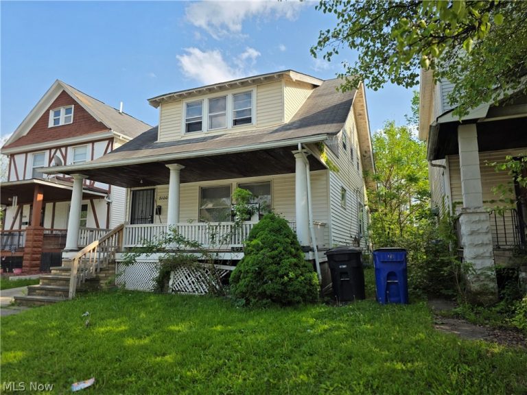 8100 Connecticut Avenue, Cleveland, OH - Photo 2