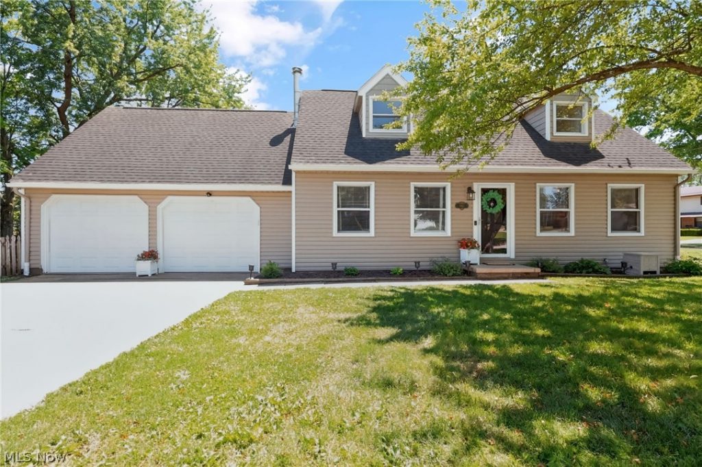 982 Marilyn Drive, Wooster, OH