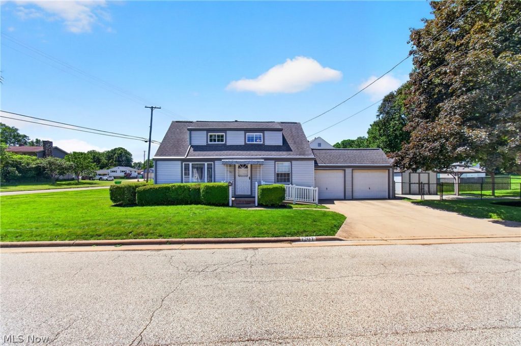 1201 Portage Street, North Canton, OH