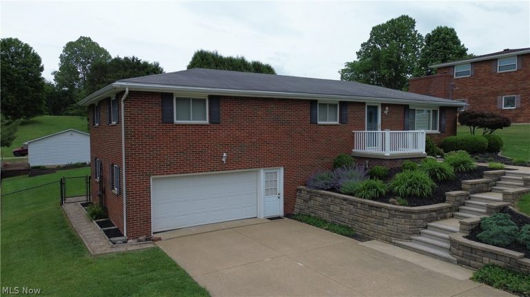 461 Sandhill Road, Marietta, OH - Photo 3