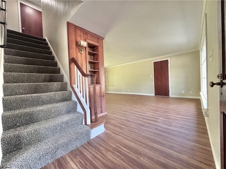 3642 Cascade Drive, Youngstown, OH - Photo 4
