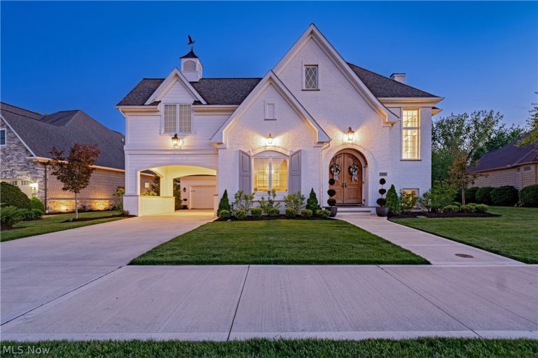 33683 Via San Angelo Drive, Avon, OH - Photo 4