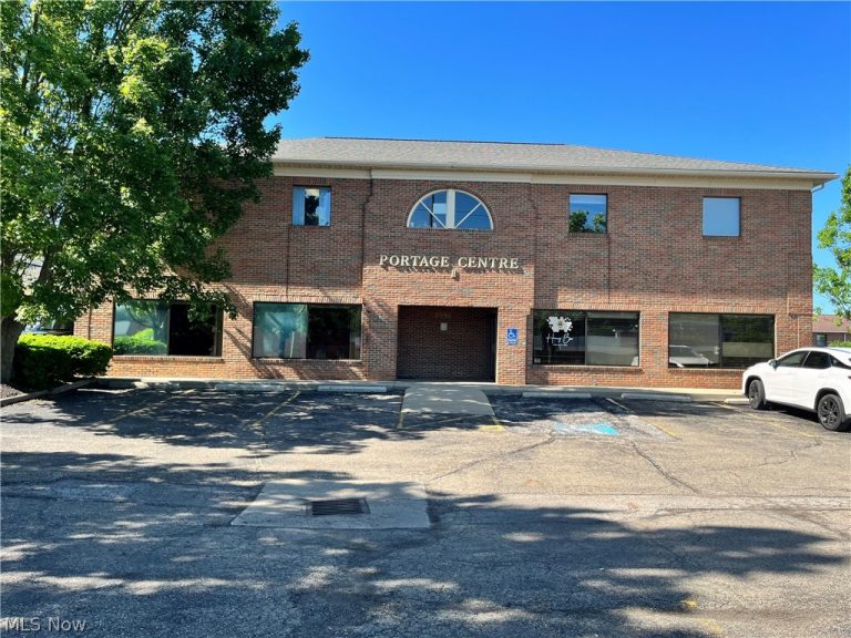 2056 Portage Road #6, Wooster, OH, 44691