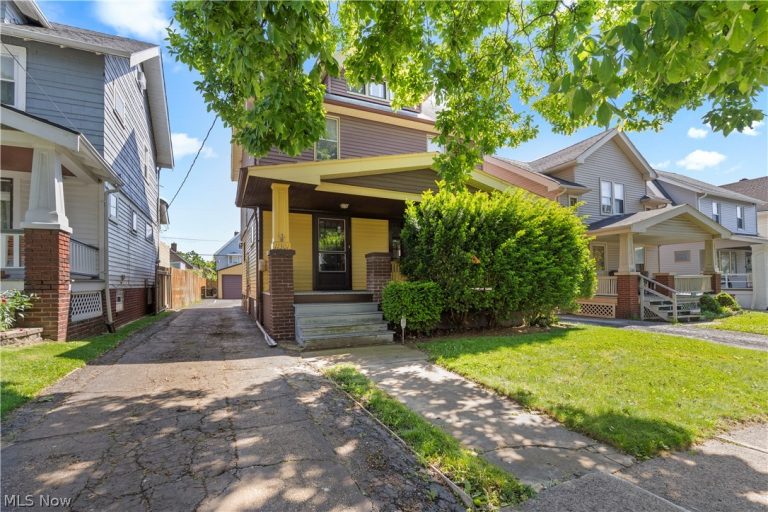 11301 Linnet Avenue, Cleveland, OH, 44111