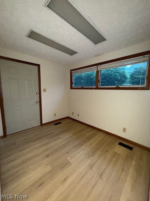 1201 Woodrow Street, North Canton, OH - Photo 4