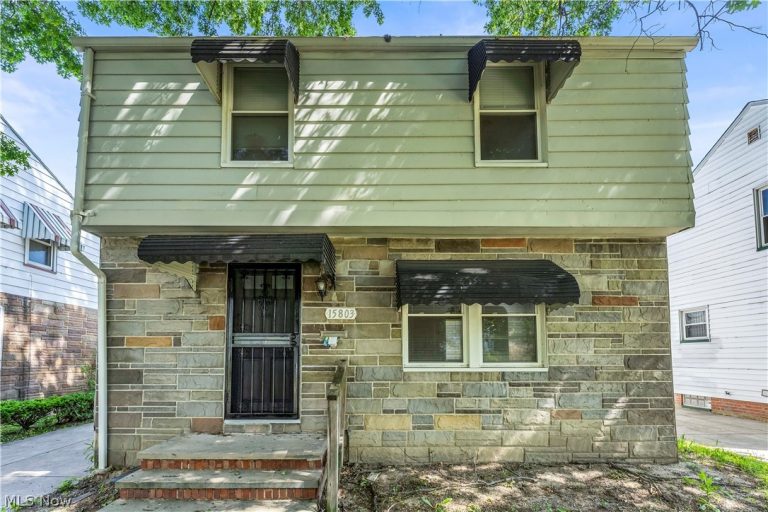 15803 Delrey Avenue, Cleveland, OH, 44128