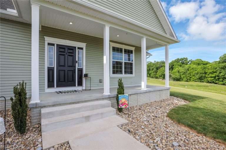 11505 Baird Road, Mount Perry, OH - Photo 5