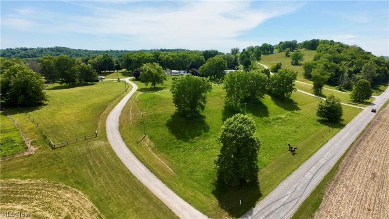 39925 County Road 41, Warsaw, OH - Photo 8