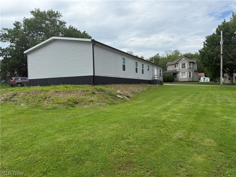 511 Jefferson Street, Salineville, OH - Photo 3