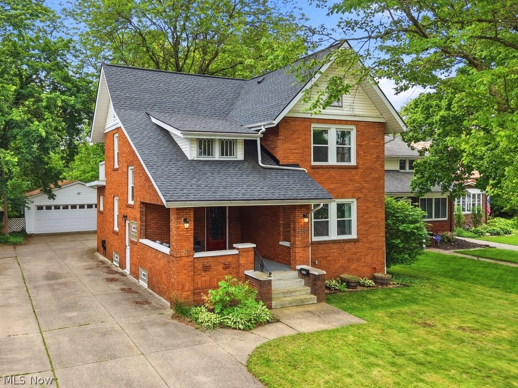 608 Chestnut Boulevard, Cuyahoga Falls, OH