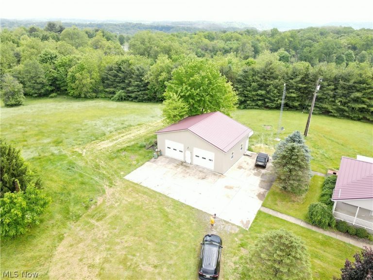 49222 Taylor Road, Negley, OH - Photo 5