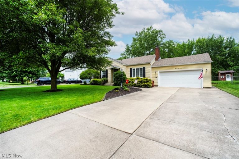 446 Ewing Road, Youngstown, OH - Photo 3