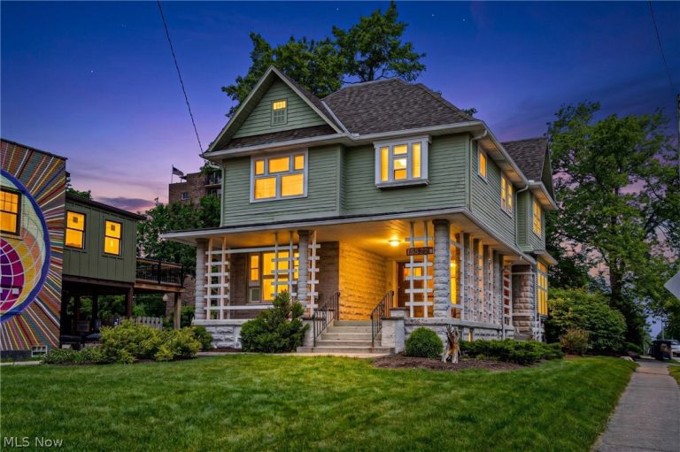 15522 Madison Avenue, Lakewood, OH - Photo 3
