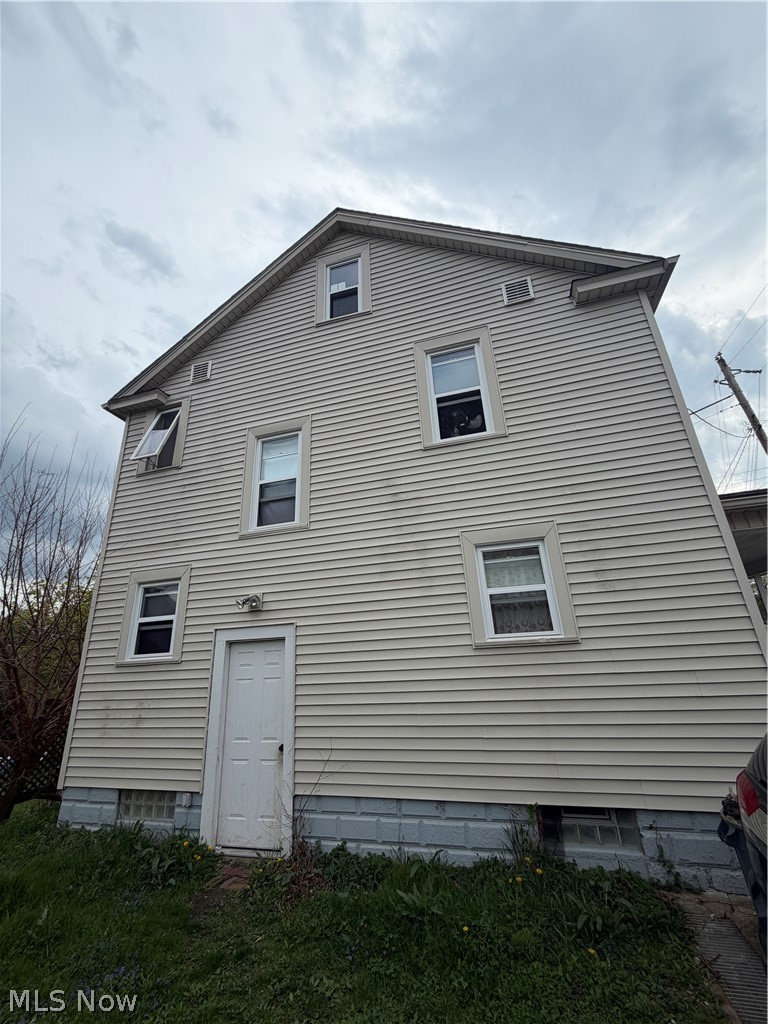 1015 Romig Avenue, Barberton, OH - Photo 3