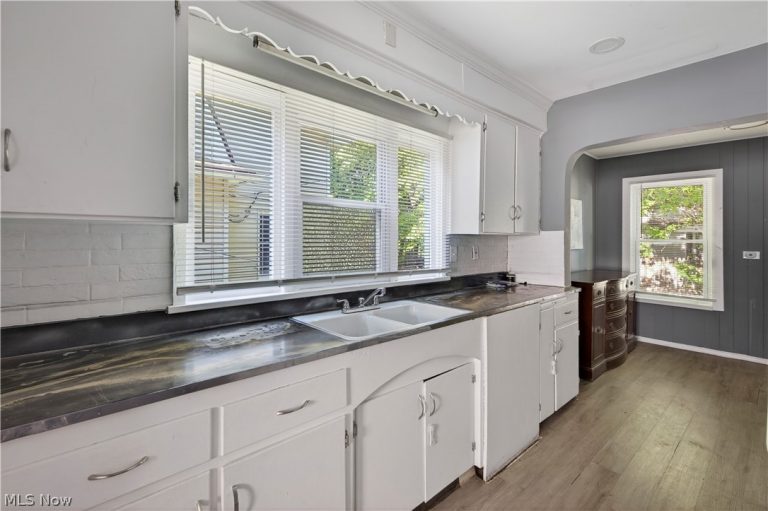 1158 146th Street, Cleveland, OH - Photo 8