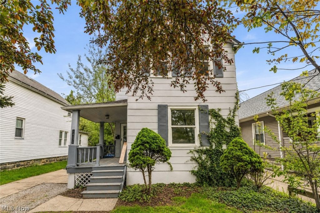 14131 Berwyn Avenue, Cleveland, OH