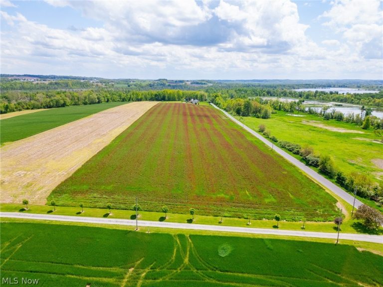4686 Valley Road, Wooster, OH - Photo 3
