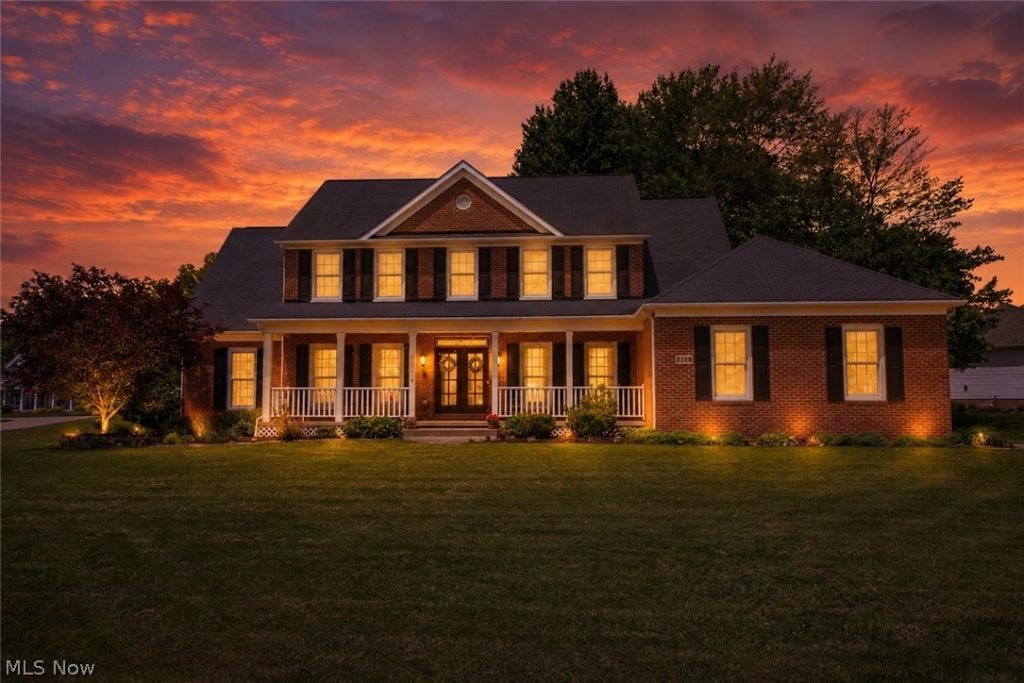 3228 Deborah Court, Uniontown, OH