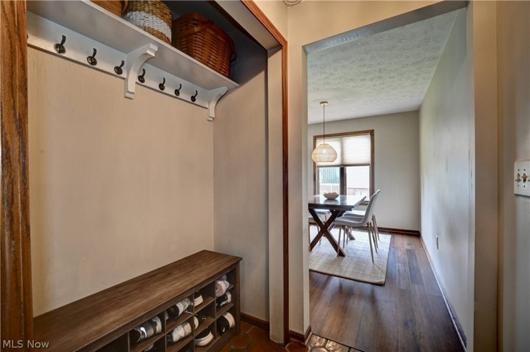 4528 Greenmeadow Avenue, Canton, OH - Photo 4