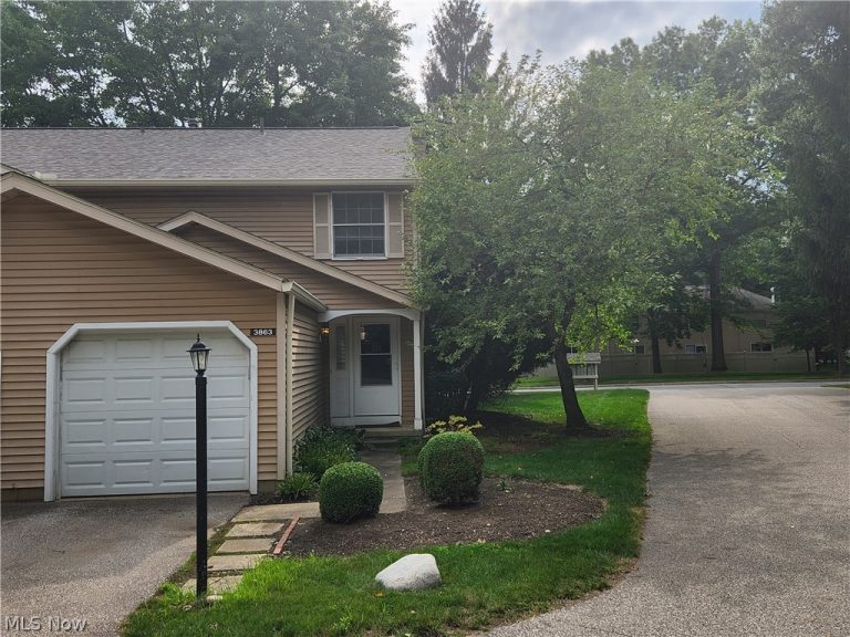 3863 Lake Run Boulevard, Stow, OH, 44224