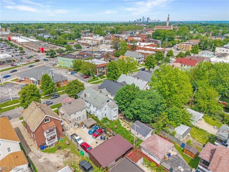 10711 Joan Avenue, Cleveland, OH - Photo 6
