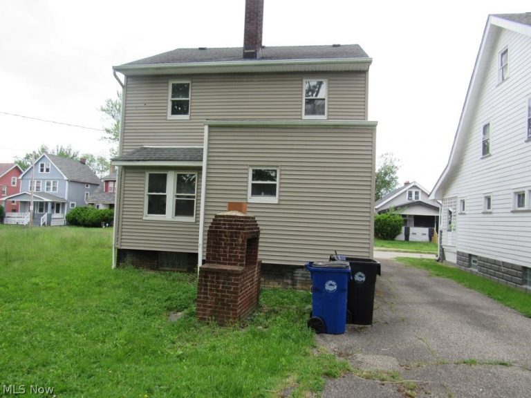 4273 136, Cleveland, OH - Photo 2