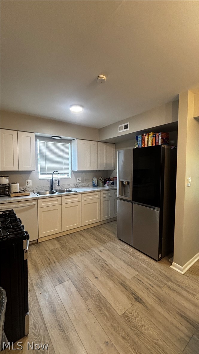 1192 Atwood Drive, Cleveland, OH - Photo 2