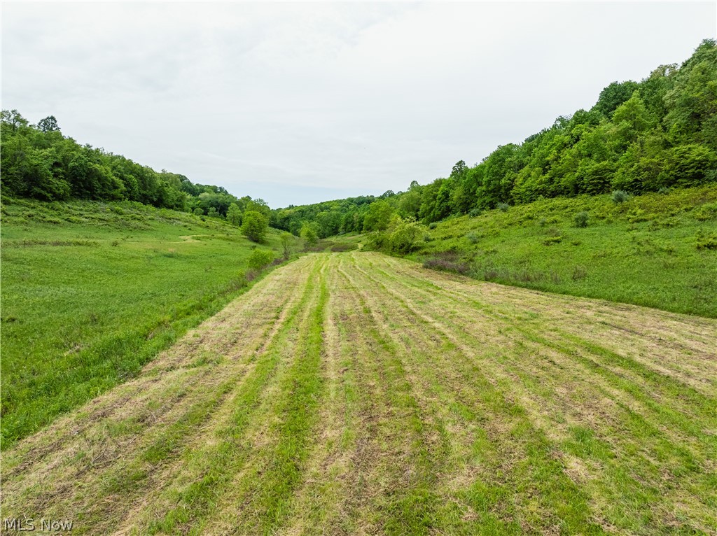 Barkley Road, Uhrichsville, OH