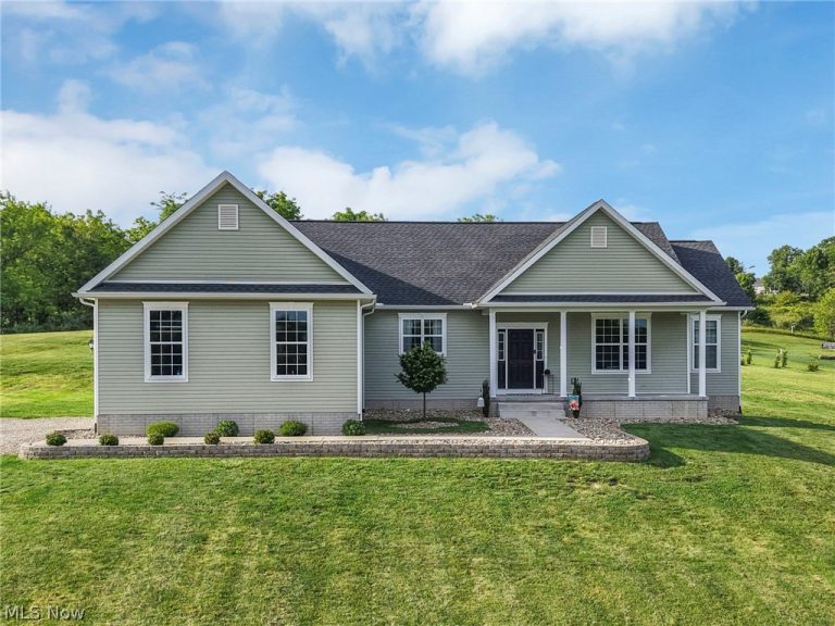 11505 Baird Road, Mount Perry, OH - Photo 4