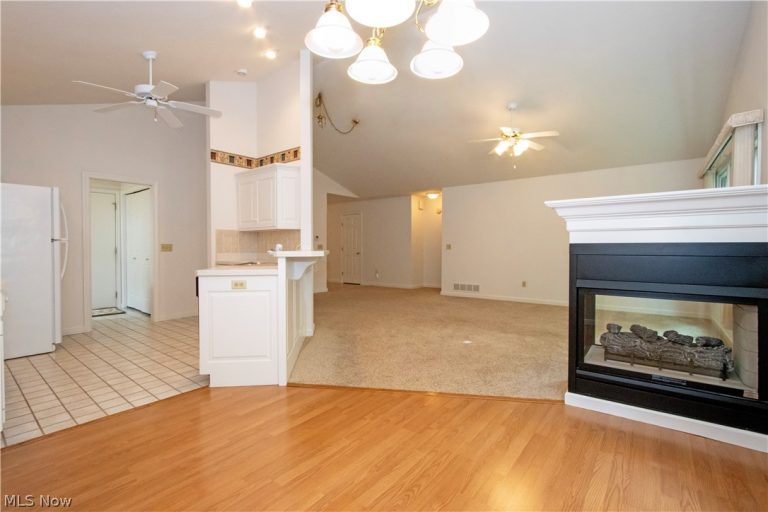 4331 Deer Creek Drive, Wooster, OH - Photo 8