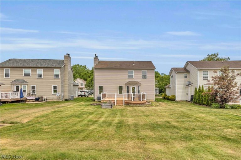 966 Chadwick Lane, Medina, OH - Photo 3