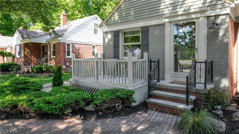 2771 230th Street, North Olmsted, OH - Photo 3