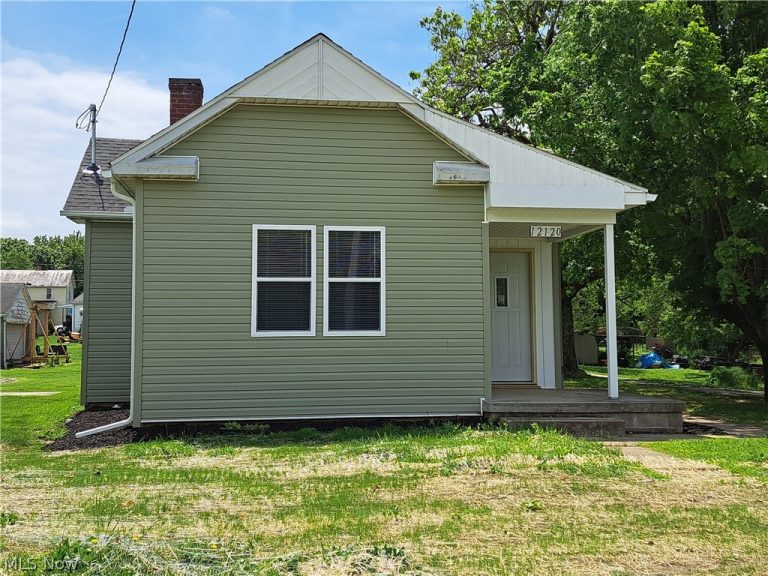 12120 Ellsworth Street, Buffalo, OH - Photo 4