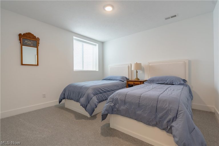 8937 Camden Road, Massillon, OH - Photo 3
