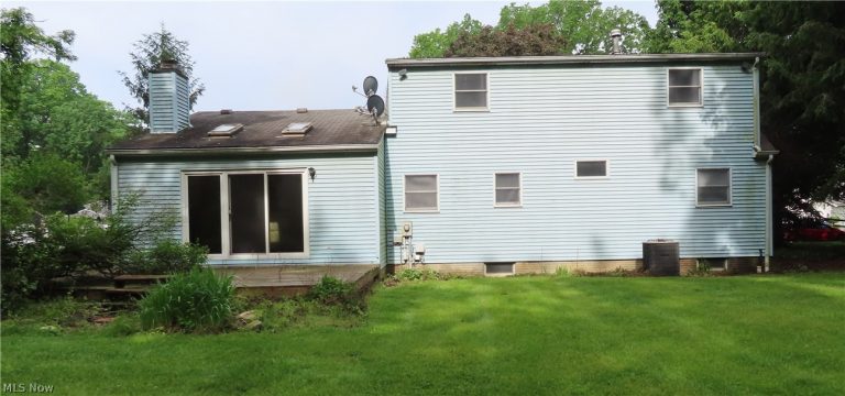 695 Morris Drive, Vermilion, OH - Photo 6