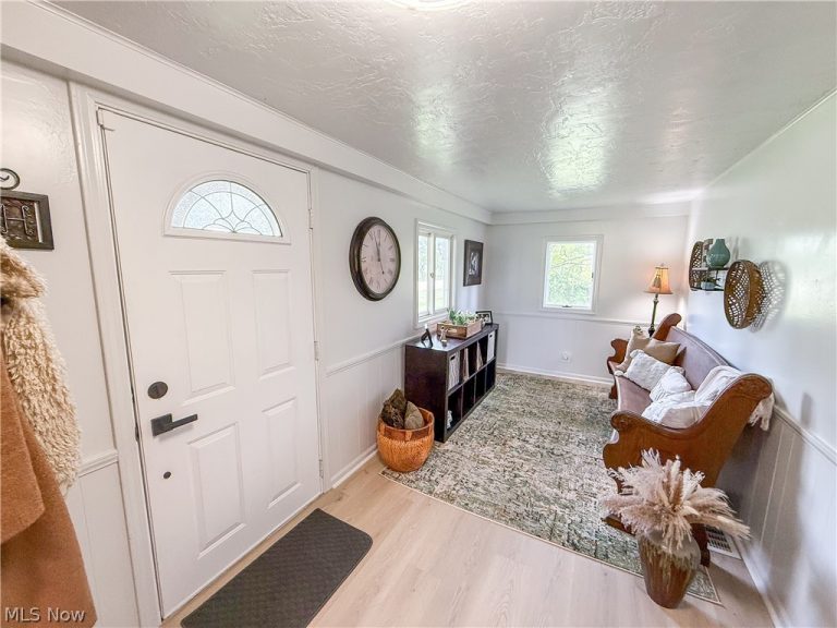 13307 Market Street, North Lima, OH - Photo 2