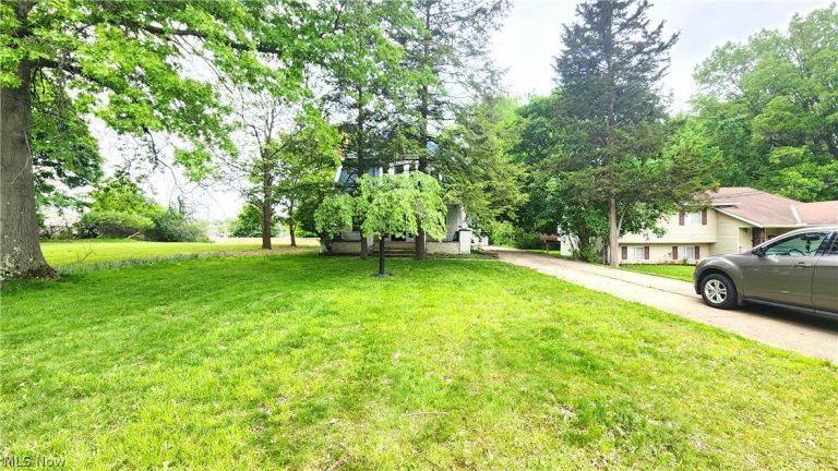 1444 Dill Road, South Euclid, OH - Photo 4