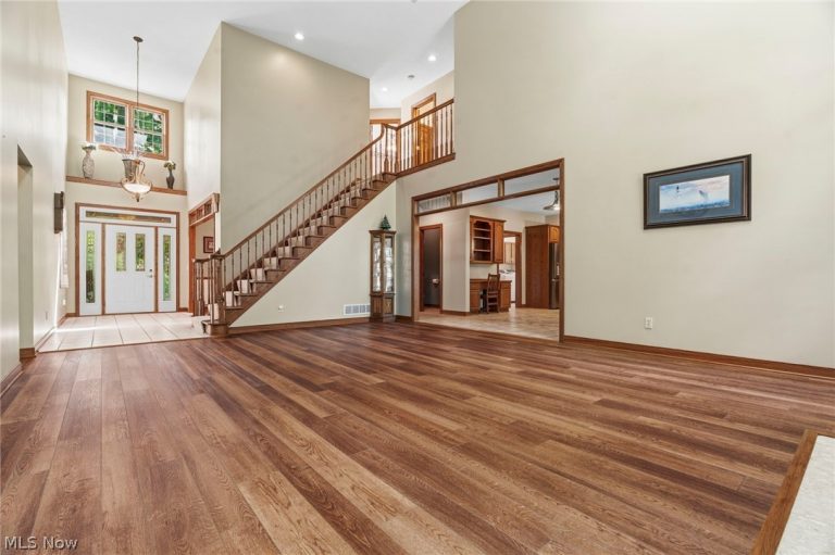 6442 Meadowsweet Avenue, Canton, OH - Photo 6