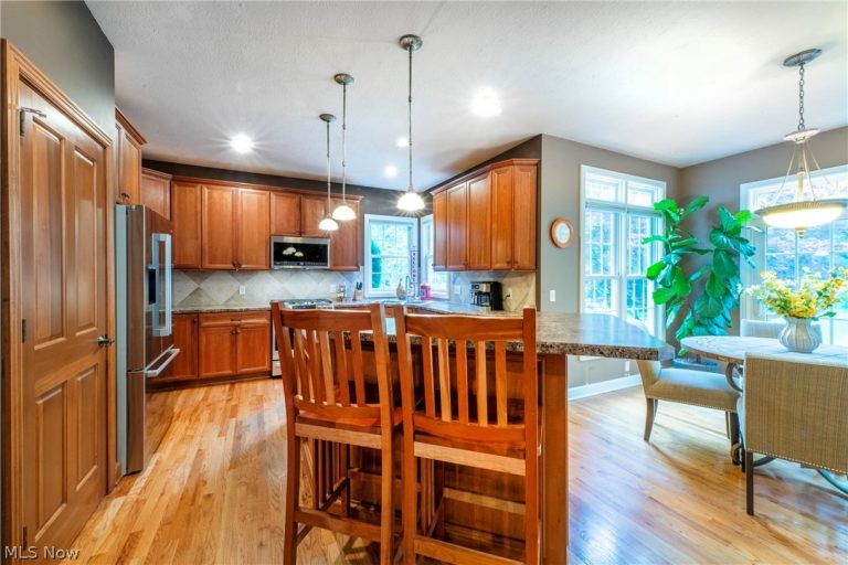 6315 Williams Drive, Broadview Heights, OH - Photo 4